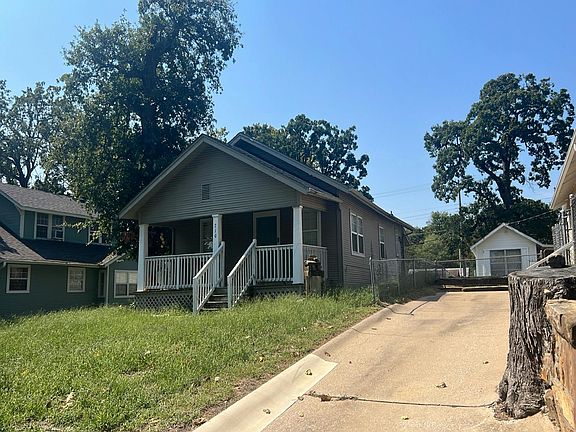2nd image of 710 N Wilson Ave
