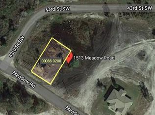 1513 Meadow Rd, Lehigh Acres, FL 33976