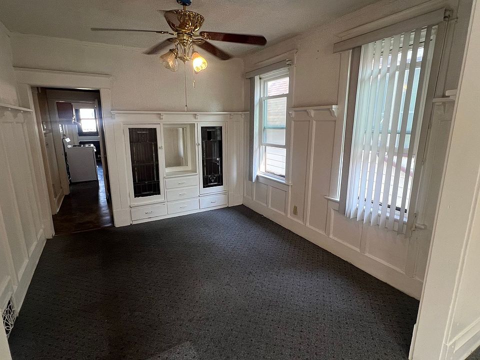 1st image of 2656 N 24th St