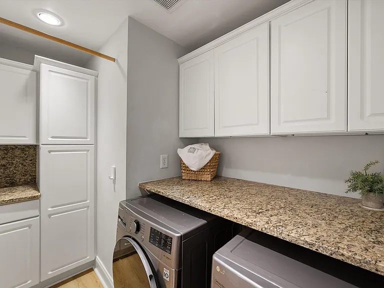 42 Sonora Dr — Photo 29