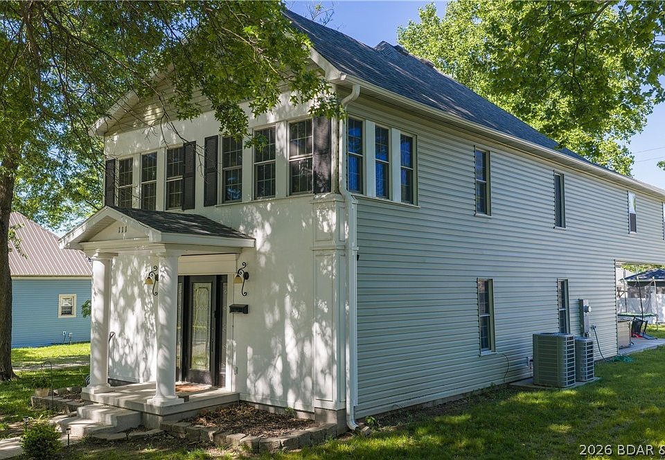 1st image of 111 Franklin Ave