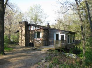 6496 Island Lake Rd, Holland, MI 49423