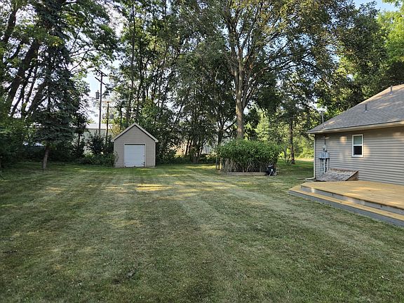 4th image of 10898 Hall Rd