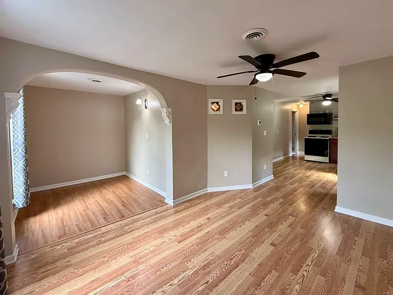313 Pennsylvania St #2 — Photo 1