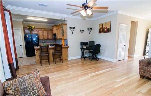 4th image of 18140 Smallen Dr