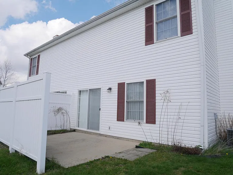 2617 E Oaklawn Ct — Photo 14