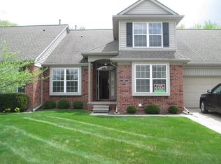 5614 Victory Cir, Sterling Heights, MI 48310