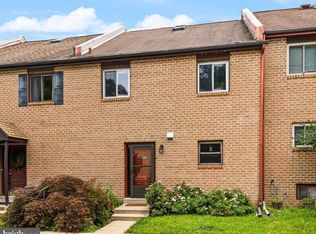 126 Eaton Dr, Wayne, PA 19087