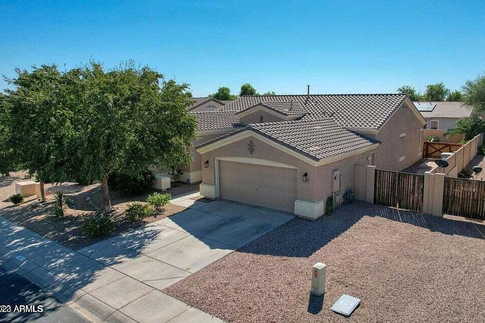 1st image of 221 W MONTEGO Drive