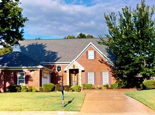 1628 Cedar Trace Dr, Hernando, MS 38632