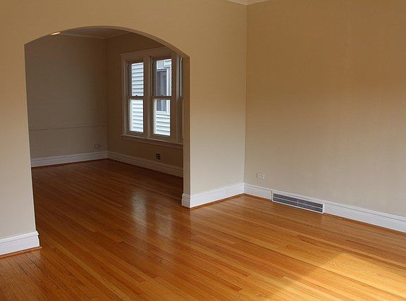 2nd image of 5228 W Berenice Ave