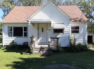 1027 8th St, Manson, IA 50563
