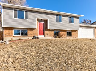 6660 Nokomis Cir, Colorado Springs, CO 80915