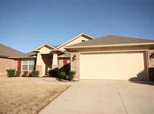 14124 Wagon Boss Rd, Oklahoma City, OK 73170