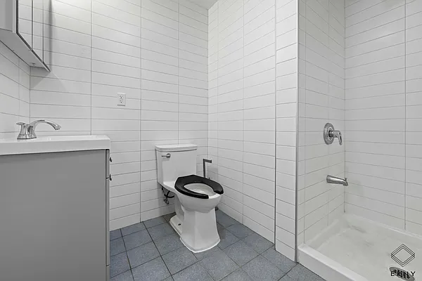 Rented by ERNY LLC | media 11