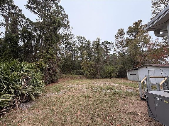 3rd image of 212 Paradise Shores Rd