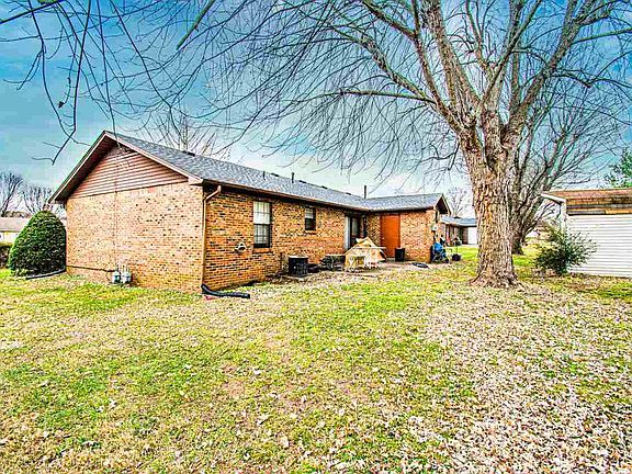 4th image of 3209 Timbermill Ave