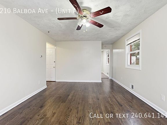 3rd image of 1210 Balboa Ave Unit A