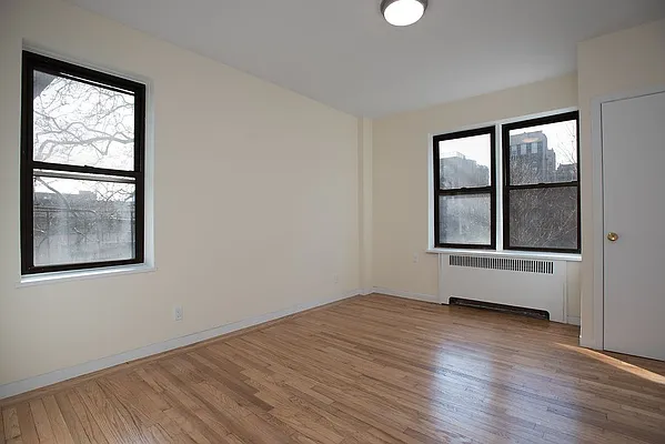 Rented by Emor Management Inc. | media 4