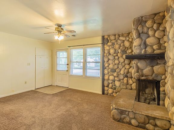4th image of 2204 Green Ave