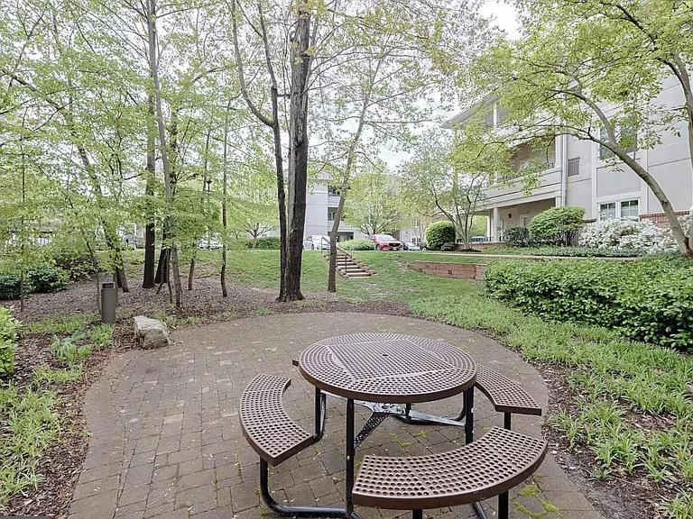 Outdoor Sitting Area