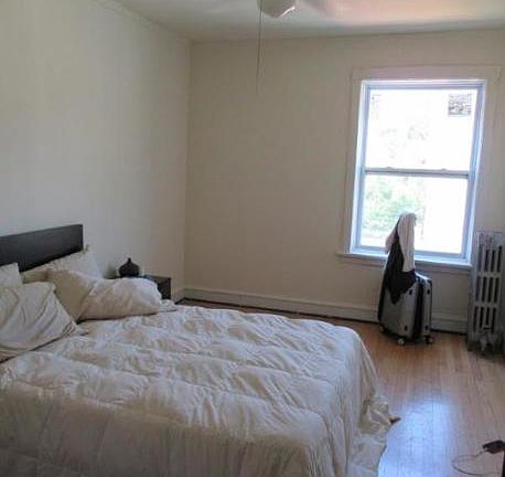 2nd image of 4800 N Hermitage Ave #2E24