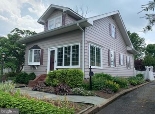 157 Grayson Ave, Hamilton, NJ 08619