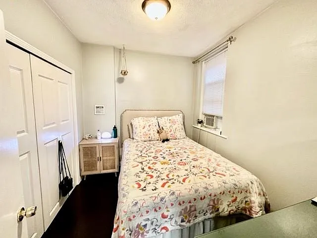 8 Margaret St #4 — Photo 13