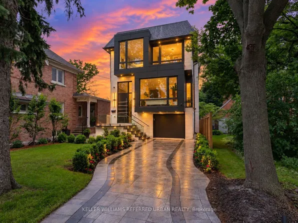 12 Otter Cres, Toronto, ON M5N 2W2