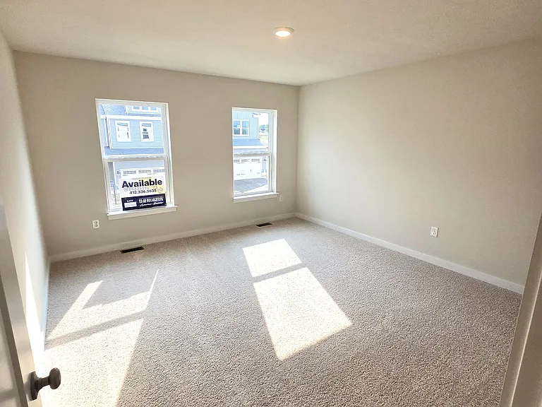 1008 Madisyn Ln — Photo 16