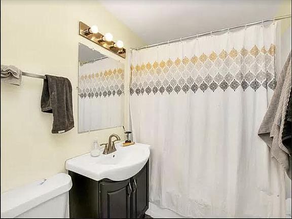 2nd image of 3234 N Oakland Ave #1