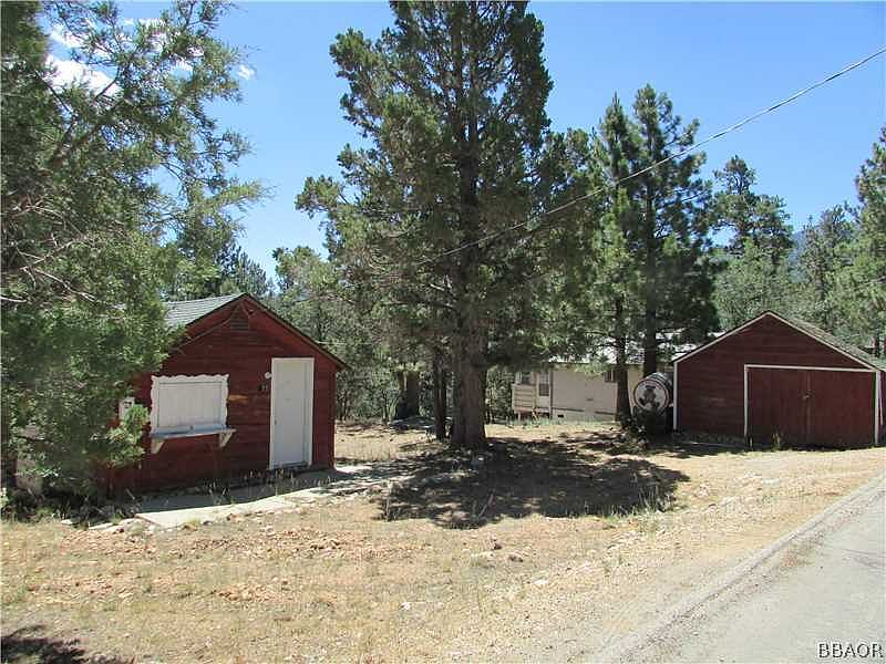 2nd image of 577 N Holmes Ln