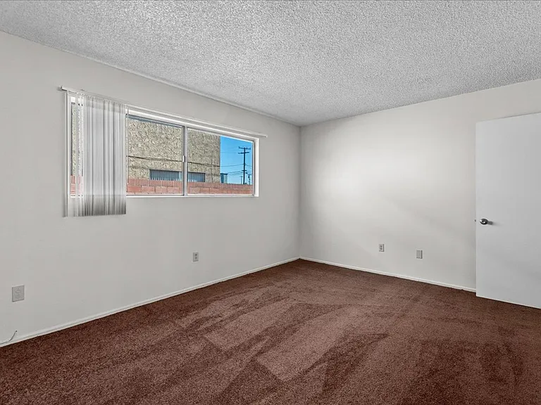 Casa Granada Apartments — Photo 14