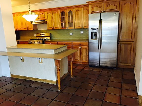 3rd image of 401 E 81st St APT 16D