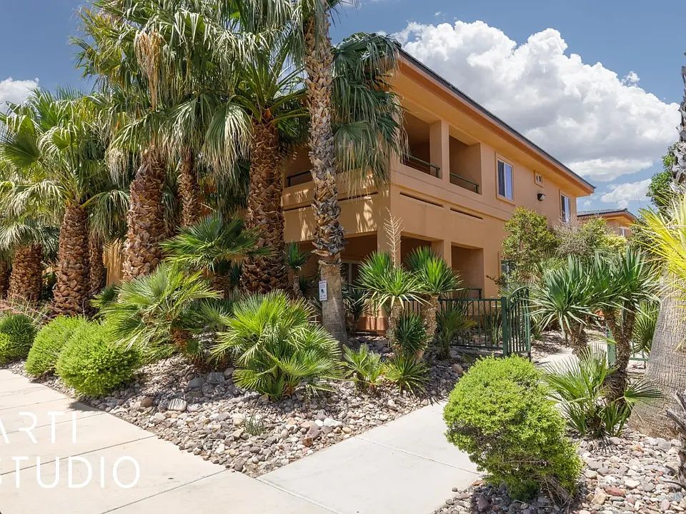 400 Hillside Dr