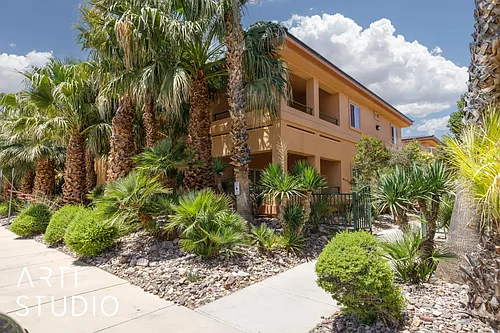 400 Hillside Dr #716 Photo 1
