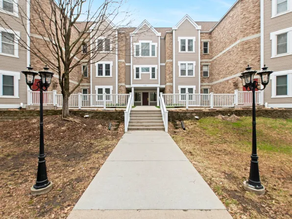 455 Dayton Ave APT 103, Saint Paul, MN 55102