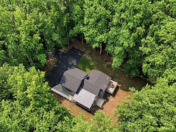 2nd image of 2450 Symphony Ln