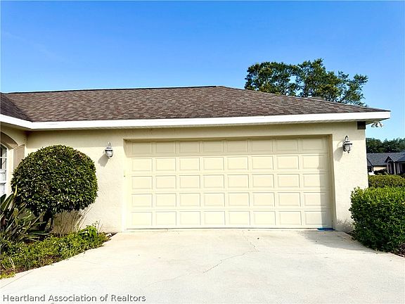 4th image of 5036 Strafford Oaks Dr