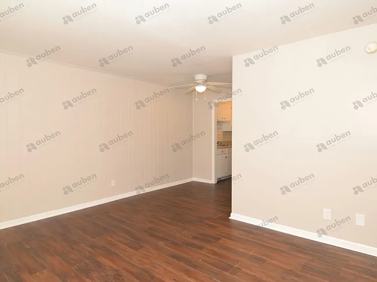1602 Johns Rd #C — Photo 5