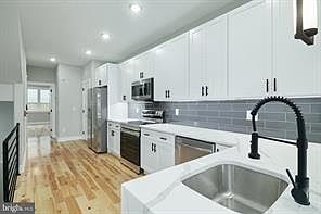 2nd image of 411 W Hewson St #1