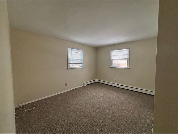 4th image of 57 Dalton St Unit 1