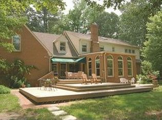 5 Timber Ln, Poquoson, VA 23662