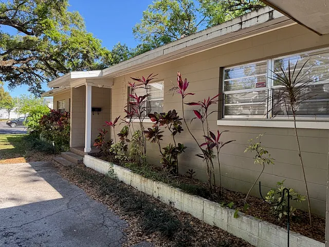 3 bed, 1674 sqft, $2,800 — Photo 2