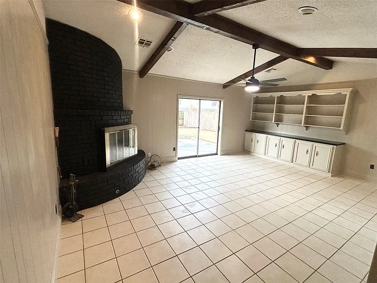 809 W Glendale St — Photo 4