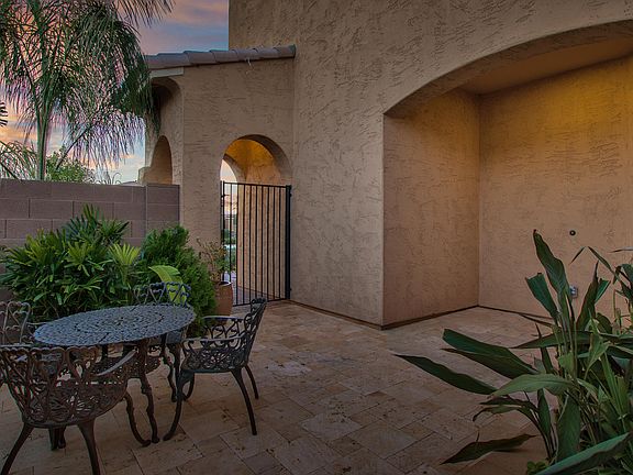 4th image of 3022 E Beechnut Pl