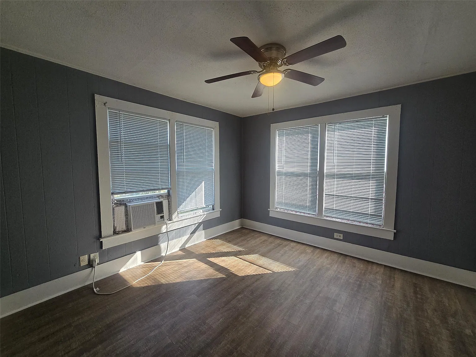 1 bed, 1.0 bath, 1120 sqft, $850 — Photo 3