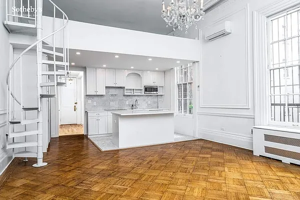 Rented by Sotheby's International Realty | media 6