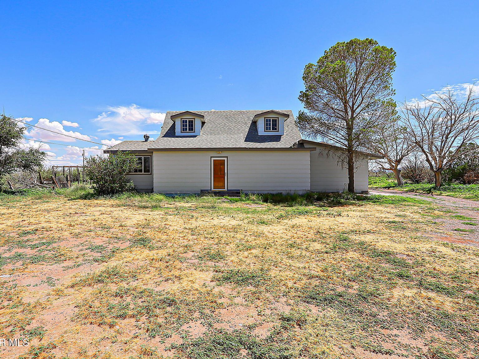 841 Hermosa Dr, Chaparral, NM 88081 | Zillow