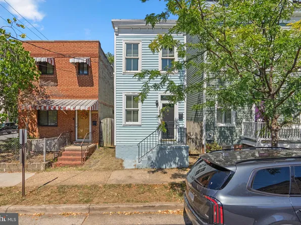 1223 Queen St, Alexandria, VA 22314